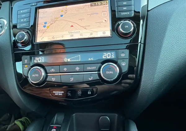 Nissan Qashqai cena 79900 przebieg: 92000, rok produkcji 2019 z Lipsko małe 781